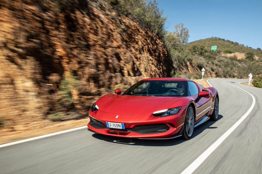 Ferrari 296 GTB rossa