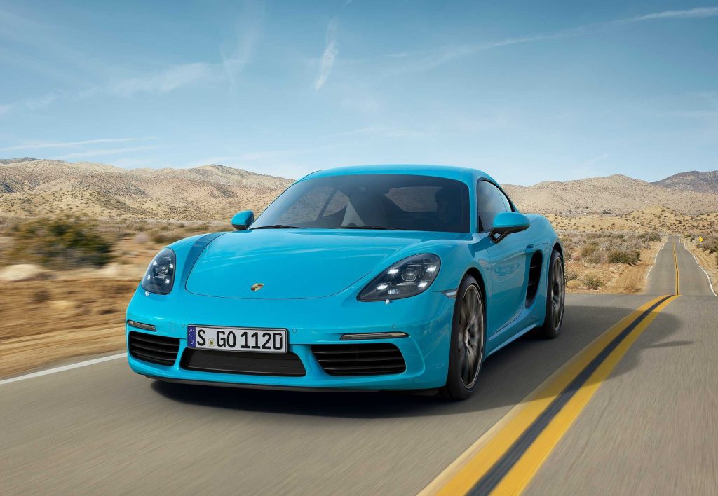 Porsche Cayman azzurra