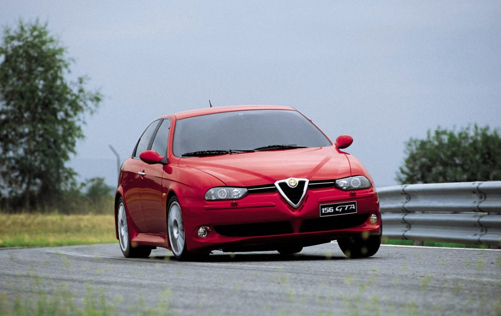 Alfa Romeo 156 GTA rossa