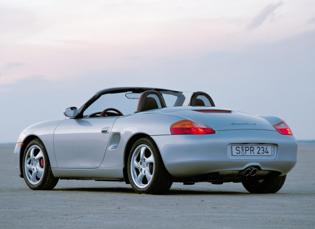 Porsche Boxster grigia