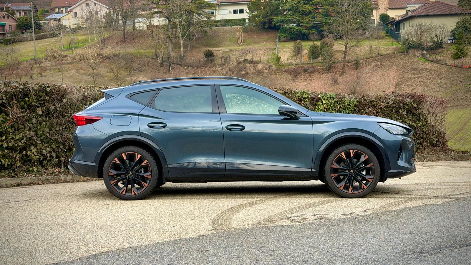 Profilo laterale Cupra Formentor