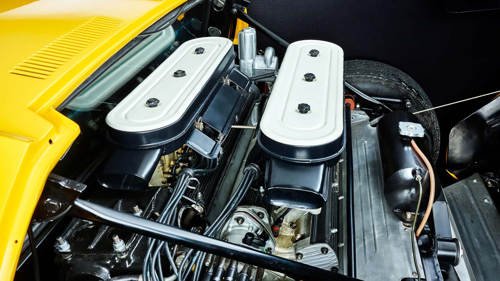 Lamborghini Miura motore