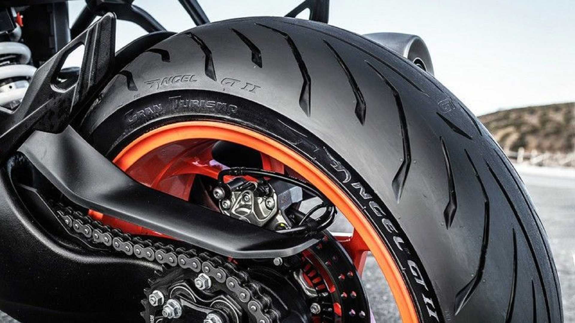 dettaglio di pneumatico da moto